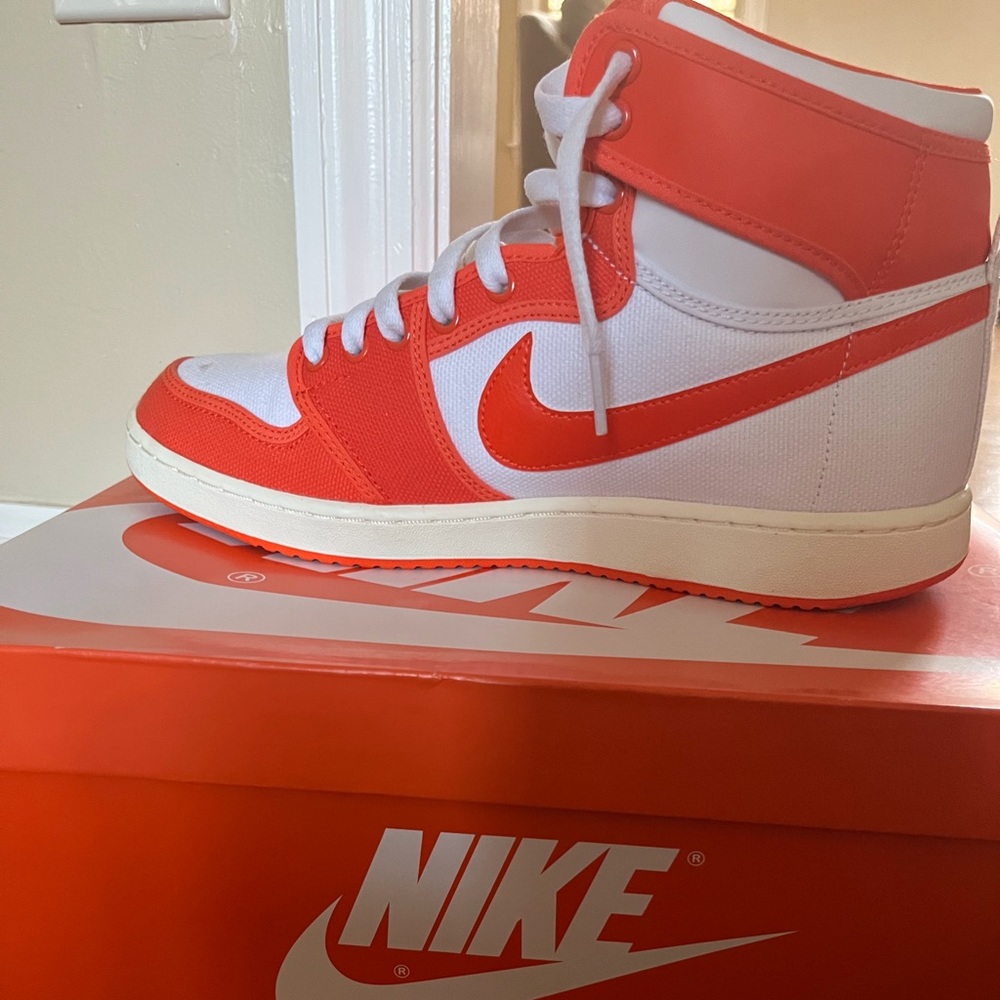 Nike Jordan 1 Syracuse High